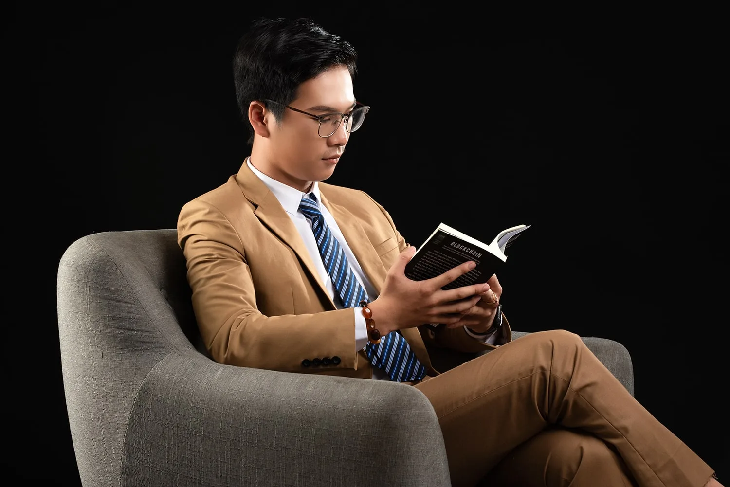 ảnh doanh nhân blockchain