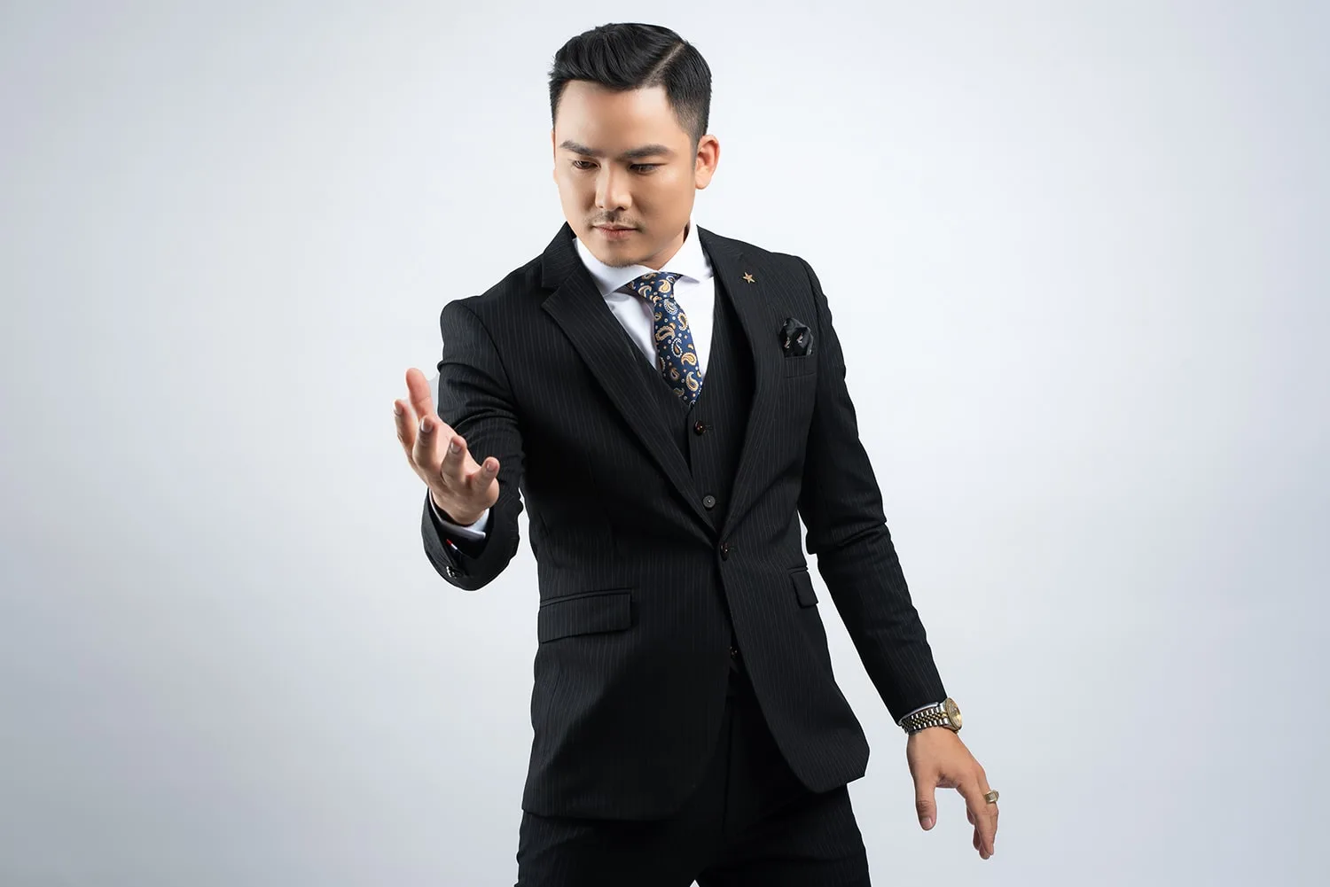 ảnh profile diễn giả