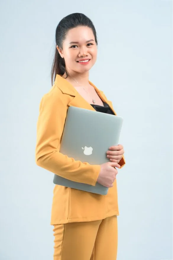 ảnh nhân viên bảo hiểm