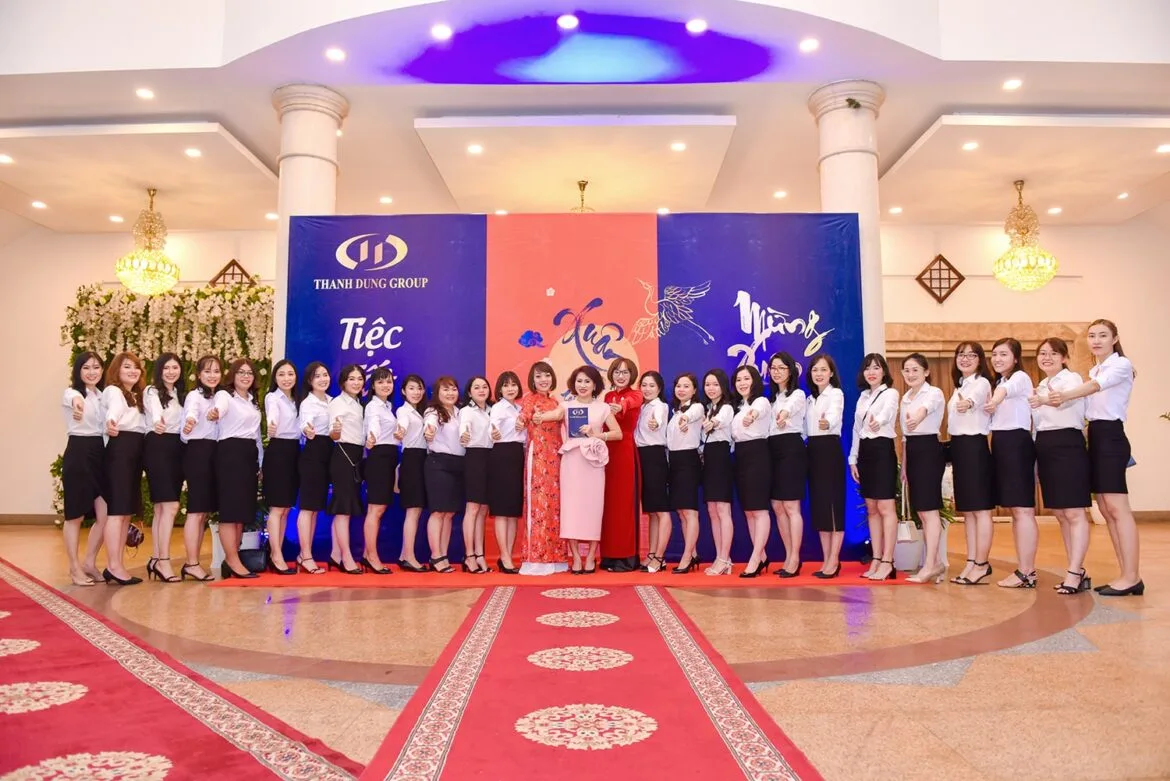 ảnh nhóm công ty
