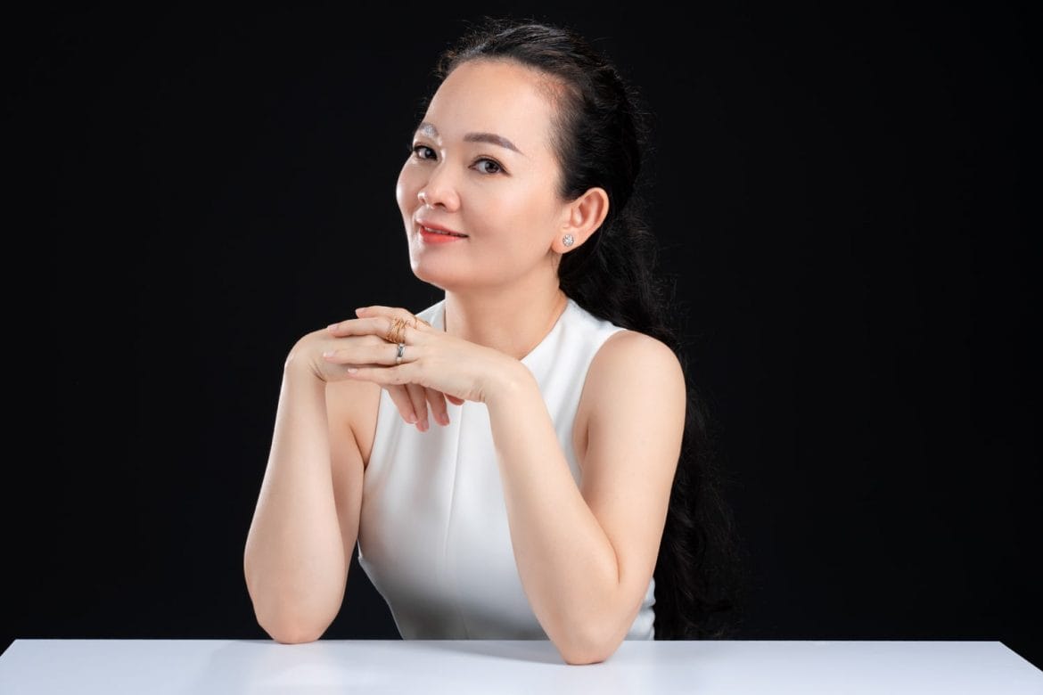 Doanh nhan nu dep (13) Chụp ảnh doanh nhân đẹp