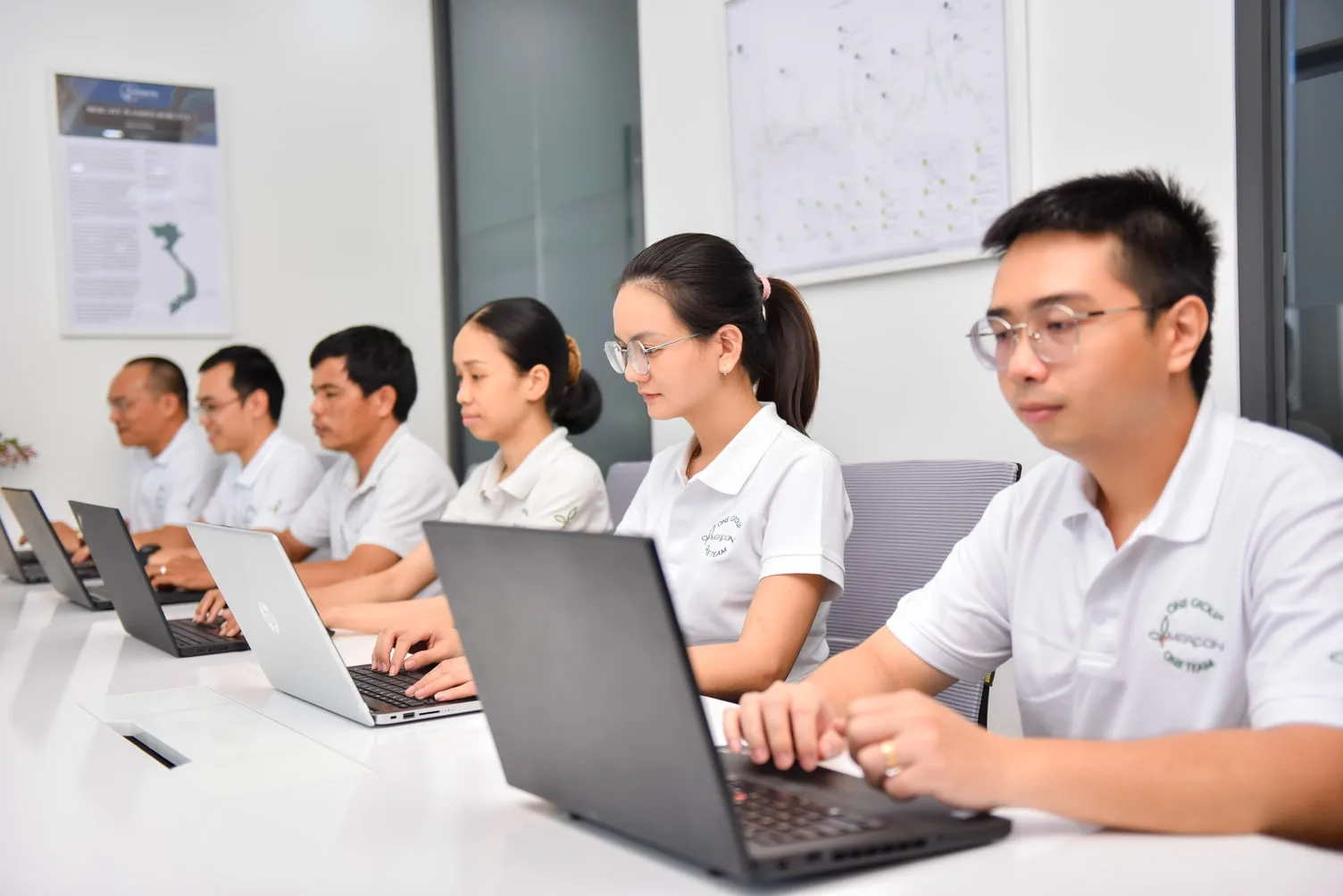 dịch vụ chụp ảnh công ty