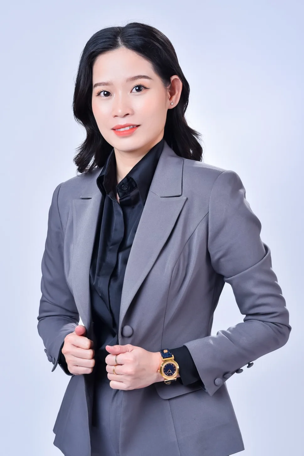 Chụp ảnh profile trẻ trung