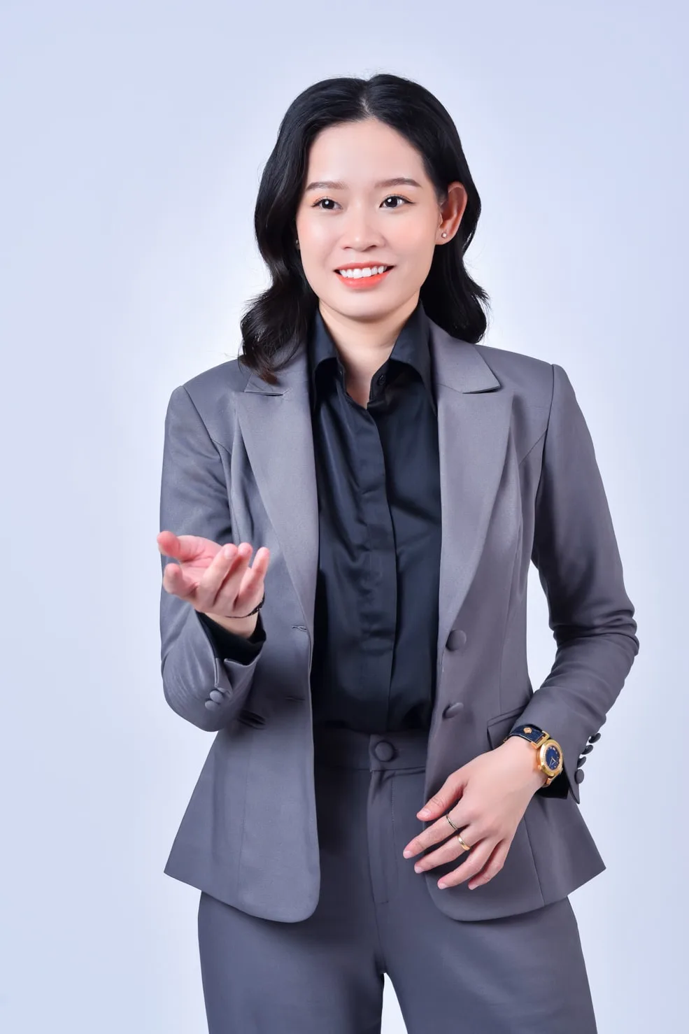 Chụp ảnh profile trẻ trung