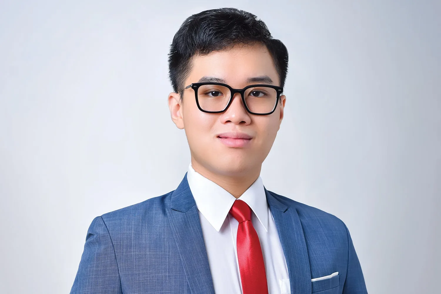 Studio chuyên chụp ảnh profile doanh nhân tại Tp.HCM - HT Media 29 Ảnh CV chuyên nghiệp