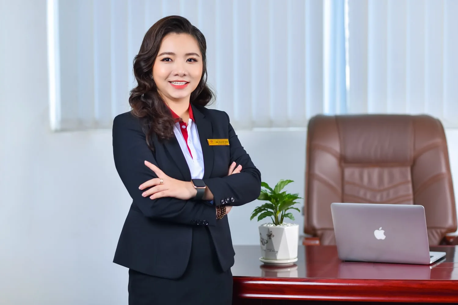 #3 Concept chụp ảnh nữ doanh nhân thành đạt - HT Media 6 chụp ảnh nữ doanh nhân thành đạt