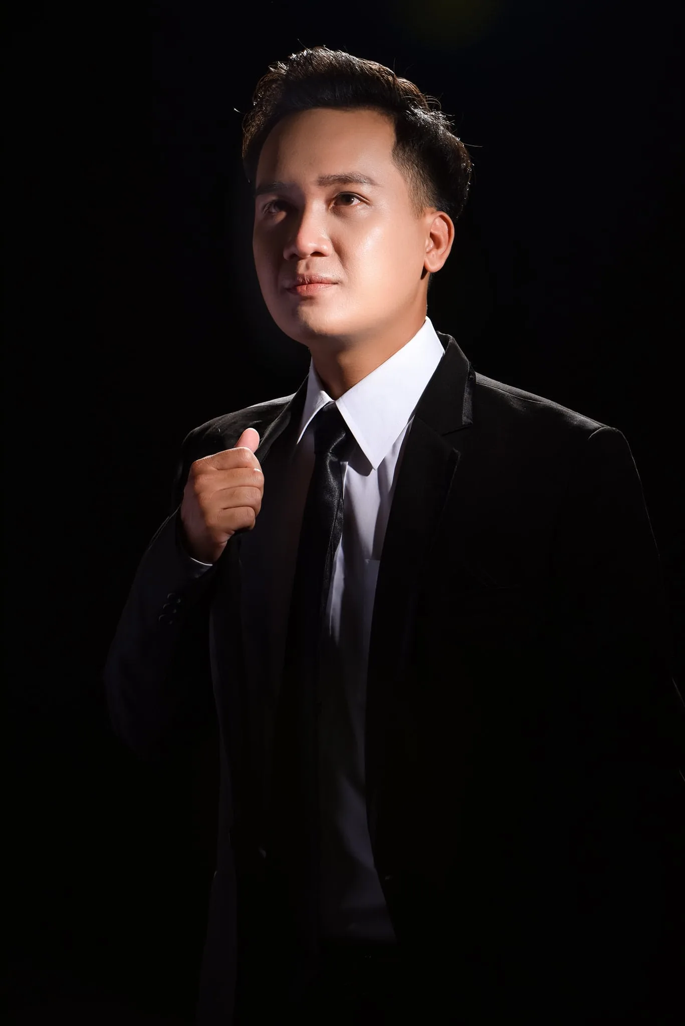 profile nghe thuat min