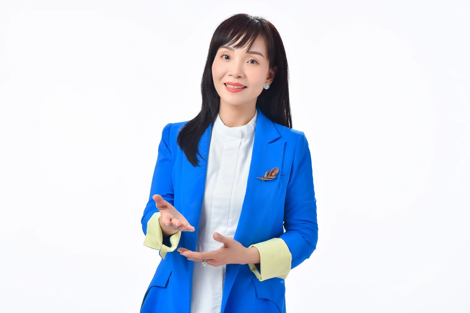 Anh doanh nhan nu dep 13 min