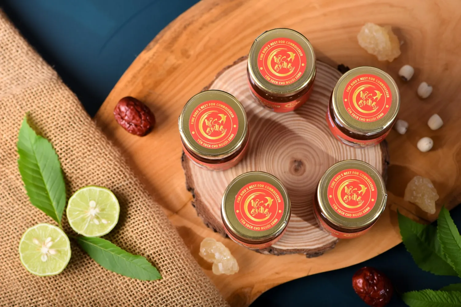 Chụp ảnh yến chưng nghệ thuật