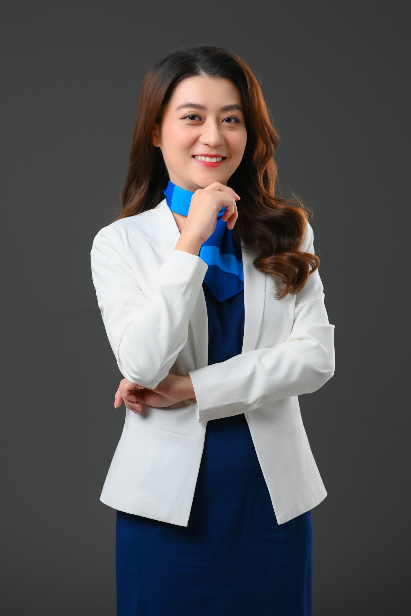 Ảnh chân dung bán thân, làm profile chuyên nghiệp