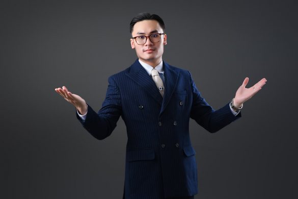 Anh doanh nhan nam 11 min