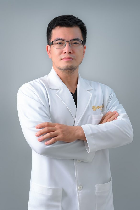 Anh bac si nha khoa 2 min