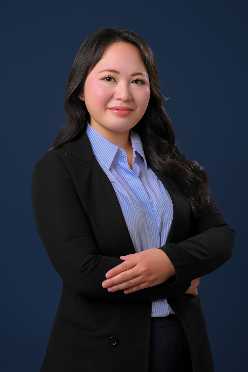 Chụp profile cho nhân viên văn phòng: Bí quyết để nữ công sở trông chuyên nghiệp và tự tin 2 Anh profile nu 5